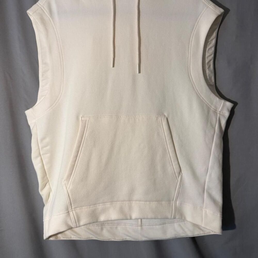 Athleta Women's White and Cream Hoodie